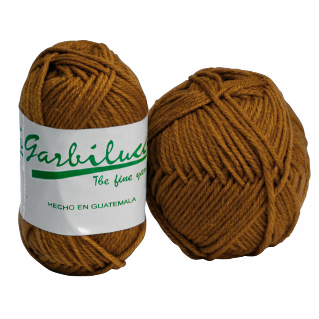Garbilucci Bola de Lana Color cafe caoba